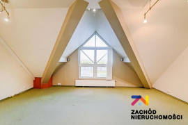 Lokal o pow. 77,30 m.kw. Os. Przyjaźni